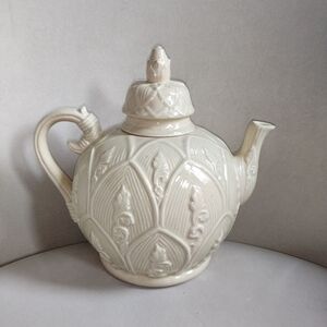 Teapot - Vintage Cream Sigma Taste Setter, Cottage, Farmhouse, Rustic Chic